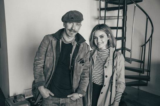 FOY VANCE UNVEILS VIDEO FOR “SHE BURNS”